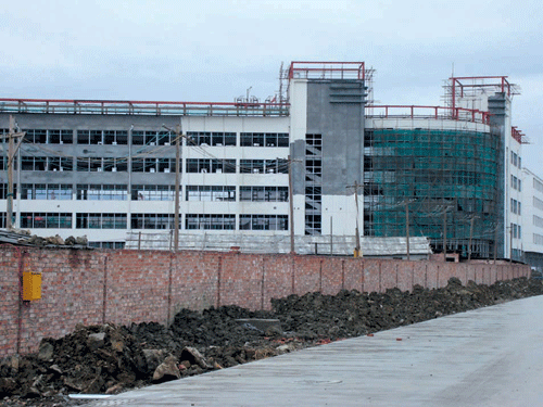 代表在线报道引各方重视 万全家具基地困境突