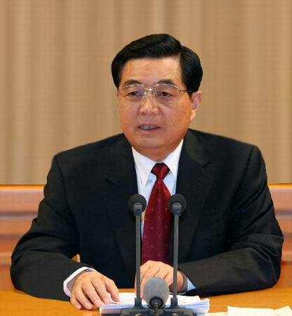 胡锦涛强调关心农民疾苦解决好最现实利益问题