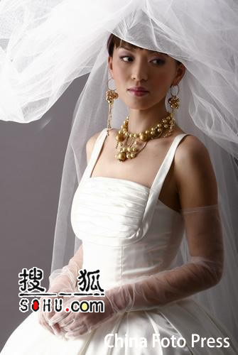 陈炜再现梅艳芳神韵百变造形冷艳妩媚组图