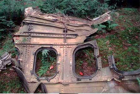 美国法庭公布911恐怖袭击12张新照片(组图)_9