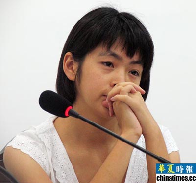 中戏女学生个人写真被贴色情网站