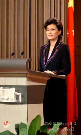 外交部:青藏铁路将提高西藏各族人民生活水平