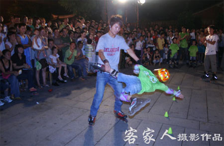 ��ͼ���ֻ����굱�ֱ��������ڶ����