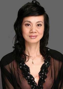 47岁阿姨闯进CCTV模特13强 靠自信微笑闯关