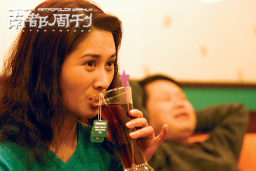 张钰和圈内人聊性交易 触社会神经引思考(图)