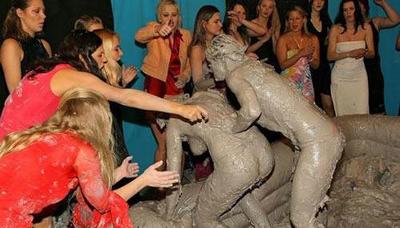 外国上流名媛之自虐party