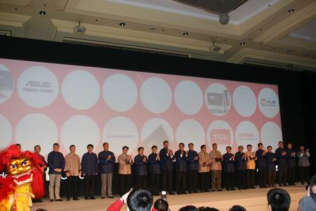 科技时代_微软面向全球大众市场发布Windows Vista