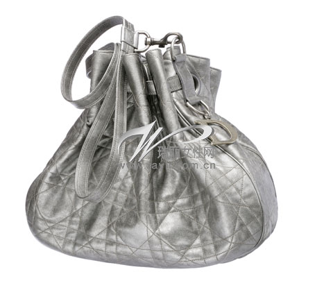 DIOR���������������