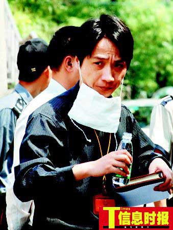 广州管道破裂煤气泄漏千人疏散(组图)