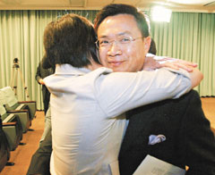 台湾“外长”黄志芳请辞遭陈水扁拒绝