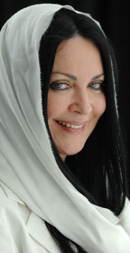 Ӣ��51�긾Ů�ԳƼ޸����Ƕ���(ͼ)