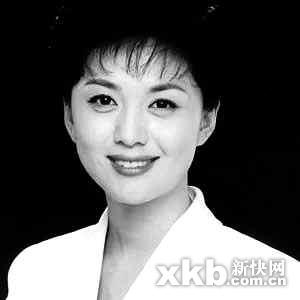 央视主持海霞称灾区群众像过年遭网友声讨_声