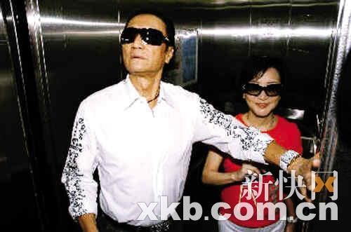 谢家添丁全城尽兴 四哥感动要掉泪拉姑亲自煲汤