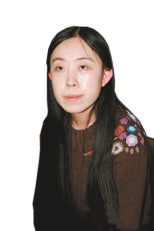杨丽娟赴南京整容 认定变美才能获华仔青睐(图)
