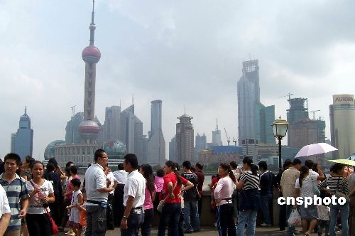 设施不堪重负“黄金周”临改革 或撤五一黄金周