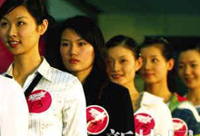 2000美女参加南航空姐海选