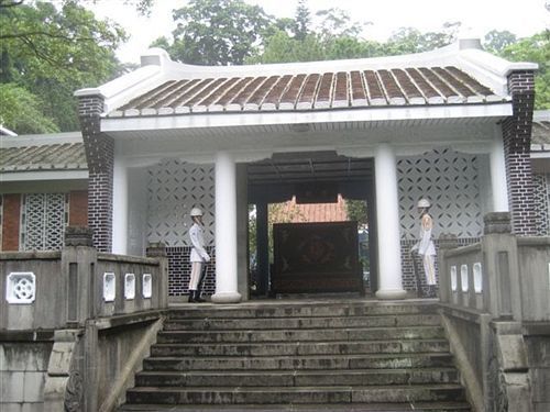 两蒋陵寝将提前关闭阿扁给蒋家人下最后通牒