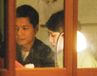 许茹芸深夜陪男友吃宵夜小别胜新婚秀恩爱(图)