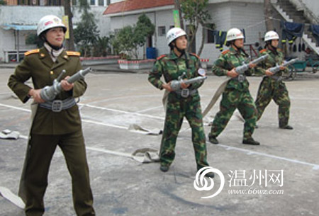 洞头组建全省首支女子义务消防队(图)-洞头,女