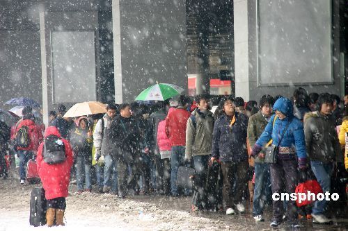 大雪天气影响南京春运