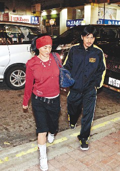 谢霆锋张柏芝急搬家避风头经纪人不知新家地址