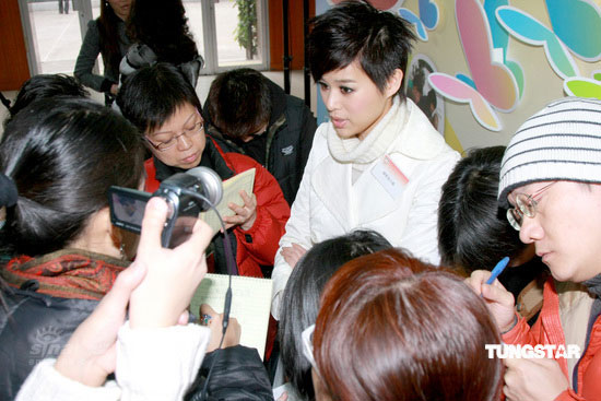 胡杏儿坦言被暗恋也开心盼有人送神秘礼物(图)