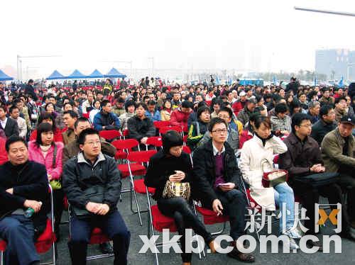 全国首个限价房楼盘开售100多套未卖出(图)