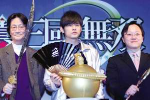 周杰伦谈及当复旦艺术指导:当老师超不过妈妈