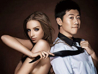 夏雨与半裸<em>美女</em><em>艳照</em>曝光(组图)_夏雨_港台内