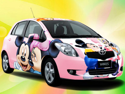 Yaris����ʿ�ʻ������������������Ա���