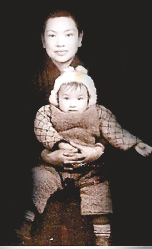 刘晓庆清明写博思念父母 自曝从小是“拖油瓶”