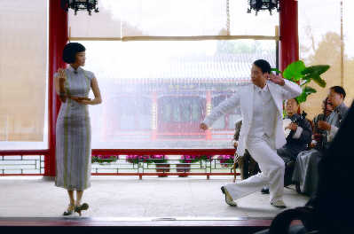 章子怡黎明对唱照曝光 《梅兰芳》将在年底上映