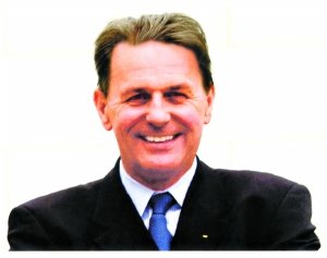 祝贺奥运倒计时100天 罗格:100天后让我们北京相会