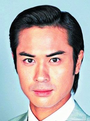 比起年轻10多岁的钟嘉欣一点    2003年 拍《西关大少》时郑嘉颖的