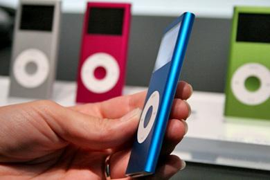 苹果推出新款iPod播放器及电影下载服务_苹果