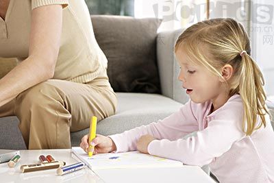 2-3岁儿童的绘画活动教育_绘画 幼儿