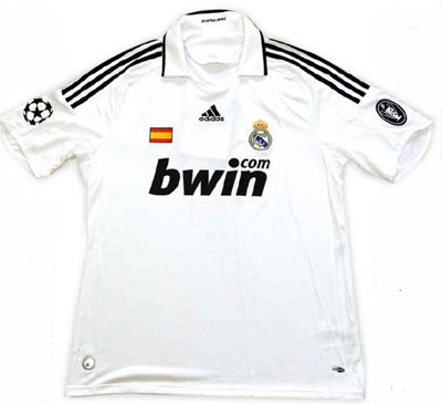 皇马球衣支持马德里申奥 添国旗显政府足球本