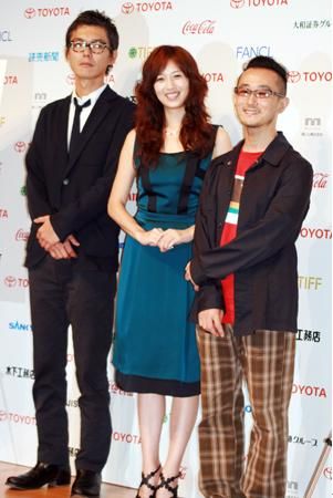 ����Ӱչ�������� ������ҳ˽���ɲ����ɴ�Ů����Χ������Ԫ