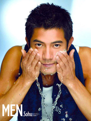 男士控油祛痘排行榜_终极推荐3款控油祛痘洗面奶(2)