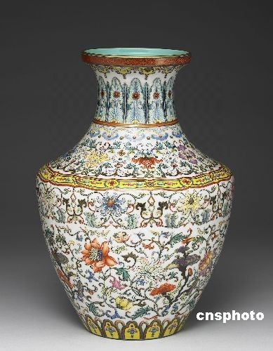 台北故宫博物院展出瓷中极品(图)_台北故宫 博