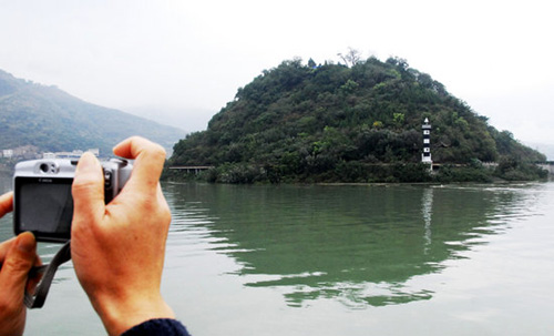 三峡蓄水即将达175米白帝城变孤城组图