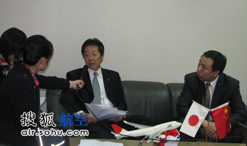 日航执行董事深田信:中国<em>空姐</em>提供中国式<em>服务</em>