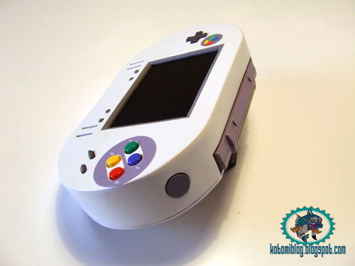 玩家将超级任天堂主机改造成掌机_超任 玩家将