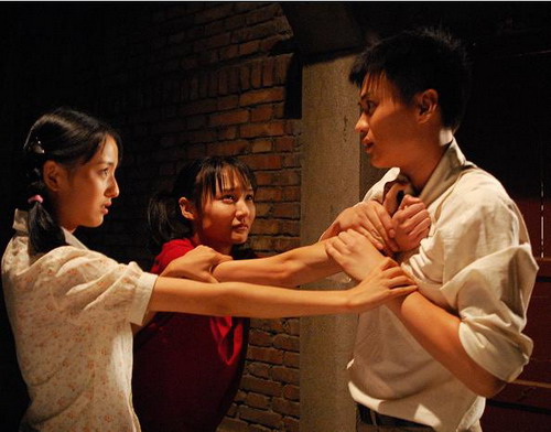 《空巷子》成都热播 周一围向老妈搬救兵_《空