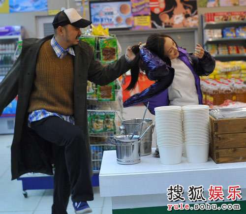 《赤壁》后中影重金打造电影《超市》_徐峥 李小璐