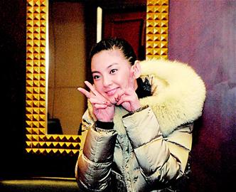 《女人不坏》亮相成都 张雨绮调侃:每年都整容