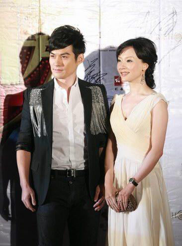 严宽获封年度优质偶像 《最后的格格》收视火爆_《最后的格格》 严宽获封年度优质偶像 《最后的格格》收视火爆_滚动新闻_温州网