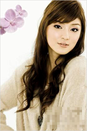 如何让自己更有女人味 767563_942118.jpg