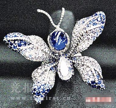 林熙蕾收3克拉结婚钻戒? 蓝宝石成蝴蝶身_林熙