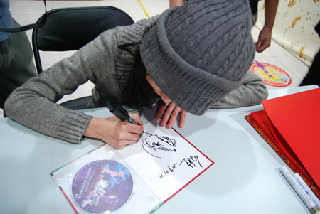 冬日中的一片暖意《红楼梦》主美签售_红楼梦